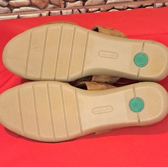 Comfortview Inez Open Toe Sandal - Picture 5 of 5